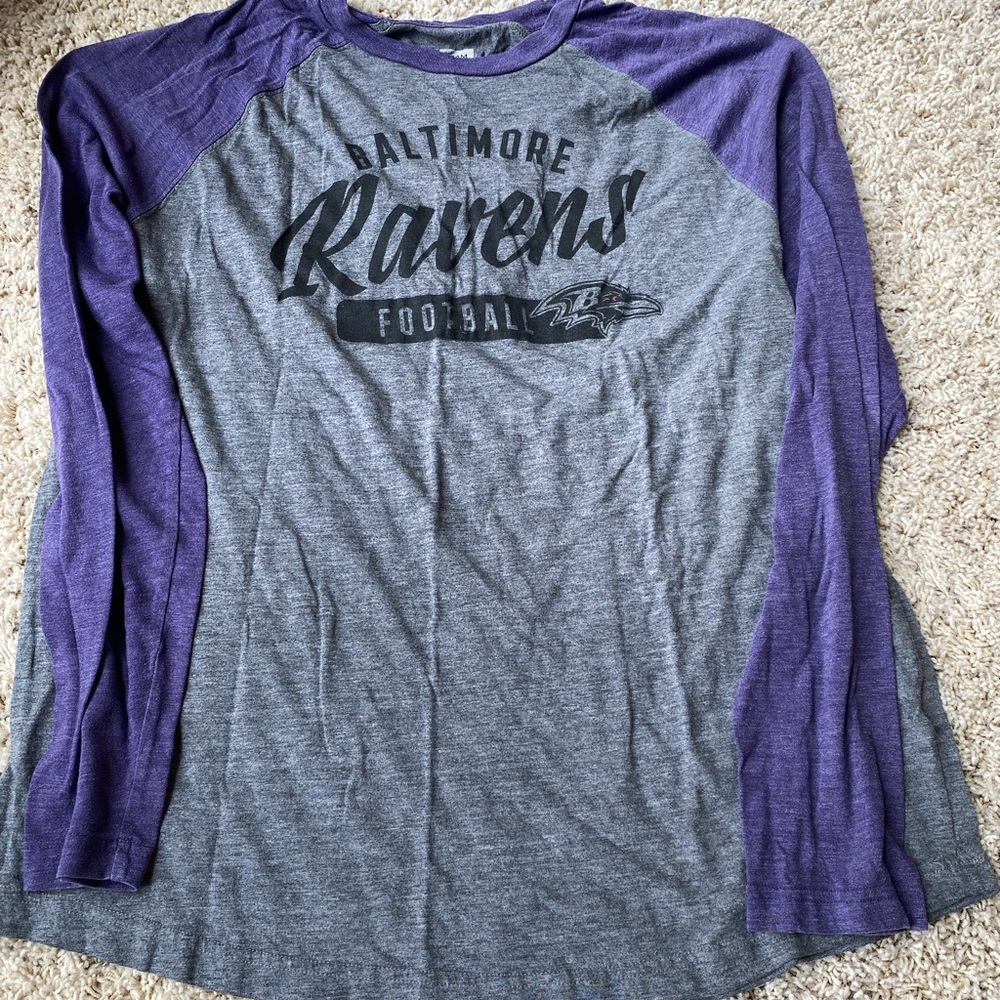 NFL team apparel Ravens tee!